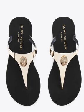 Kurt Geiger Maddison Metallic Gold Thong Sandals with Black Footbed size 6